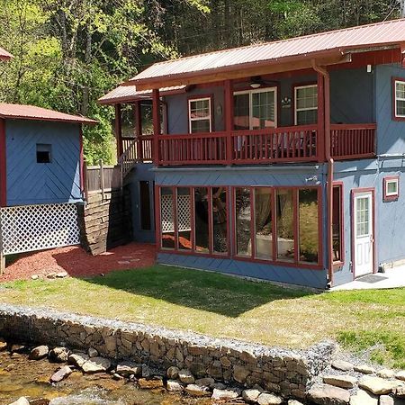 Waterwheel Cabin By The Creek Murphy Bagian luar foto
